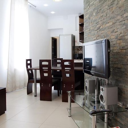Your Comfortable Stay In Apartment Next To Opera House Lemberg Exterior foto